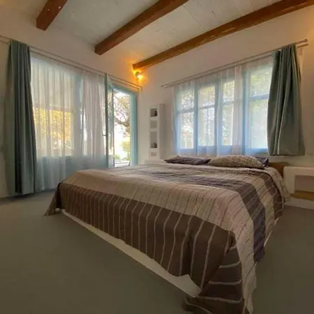 Holiday home Actaea *